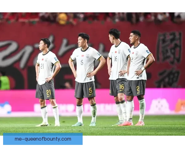 国足主场遭沙特十人逆袭绝杀 悬念迭起令人惋惜